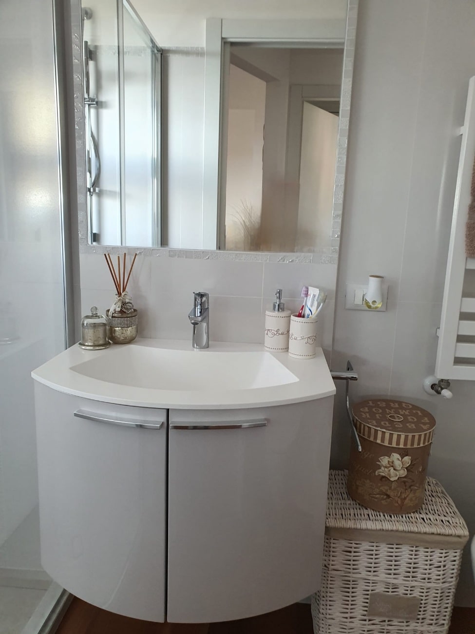 Ristrutturazione Appartamento in condominio in via Panoramica Riccione - bagno